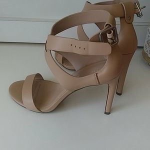 Charles David Beige/nude Heels size 7.5